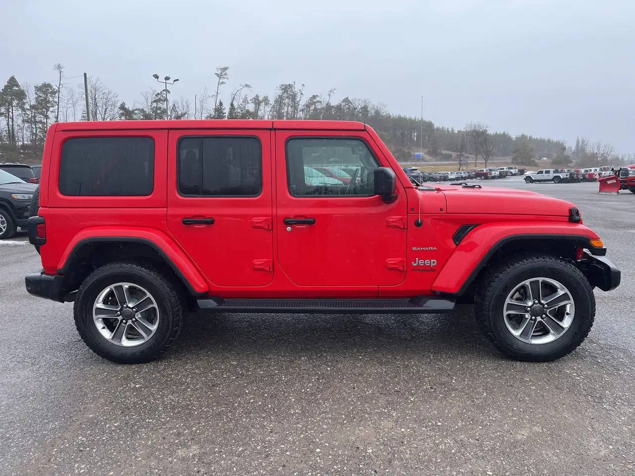 Jeep Wrangler снимка Jeep Wrangler