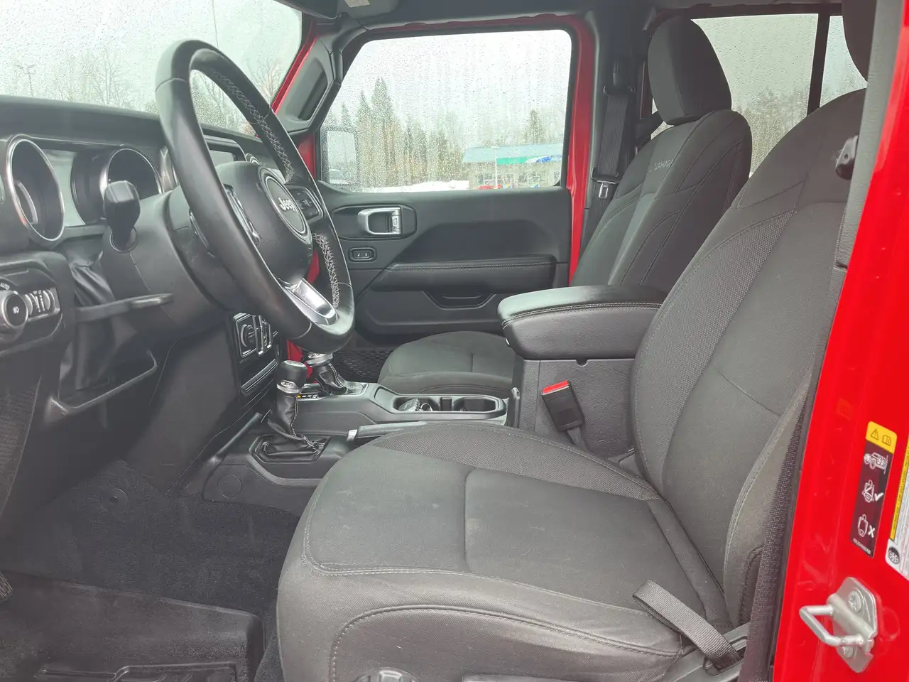 Jeep Wrangler снимка Jeep Wrangler
