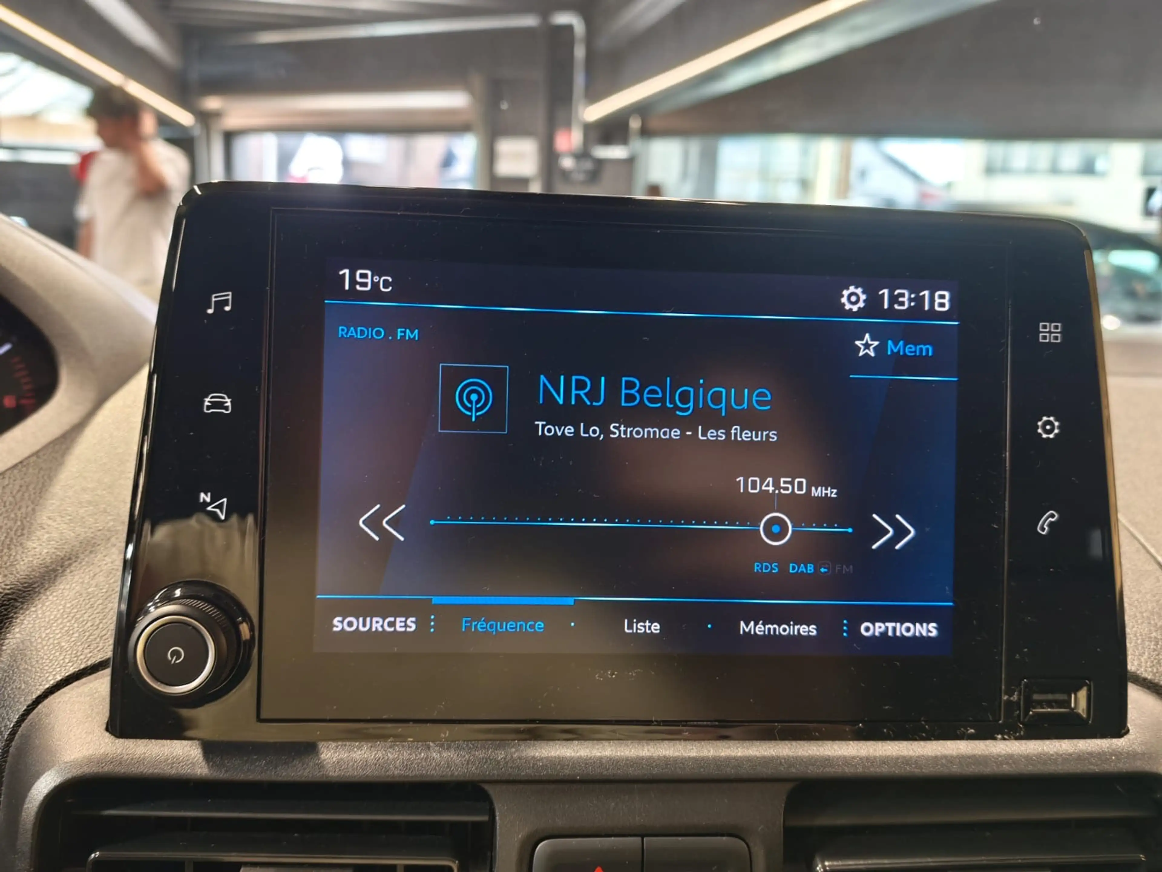 Peugeot Partner 1.5BLUEHDI UTILITAIRE ** GARANTIE 12 MOIS** — photo 10