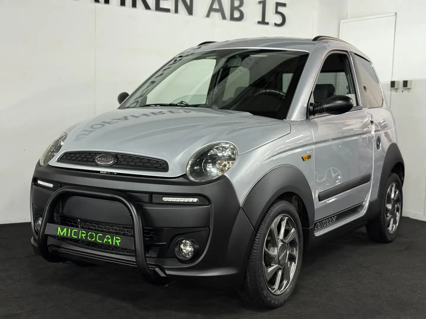 Microcar M.Go Luxe, Airbag, DCI, Carplay, RFK, Inkl Lieferung Silber - 2