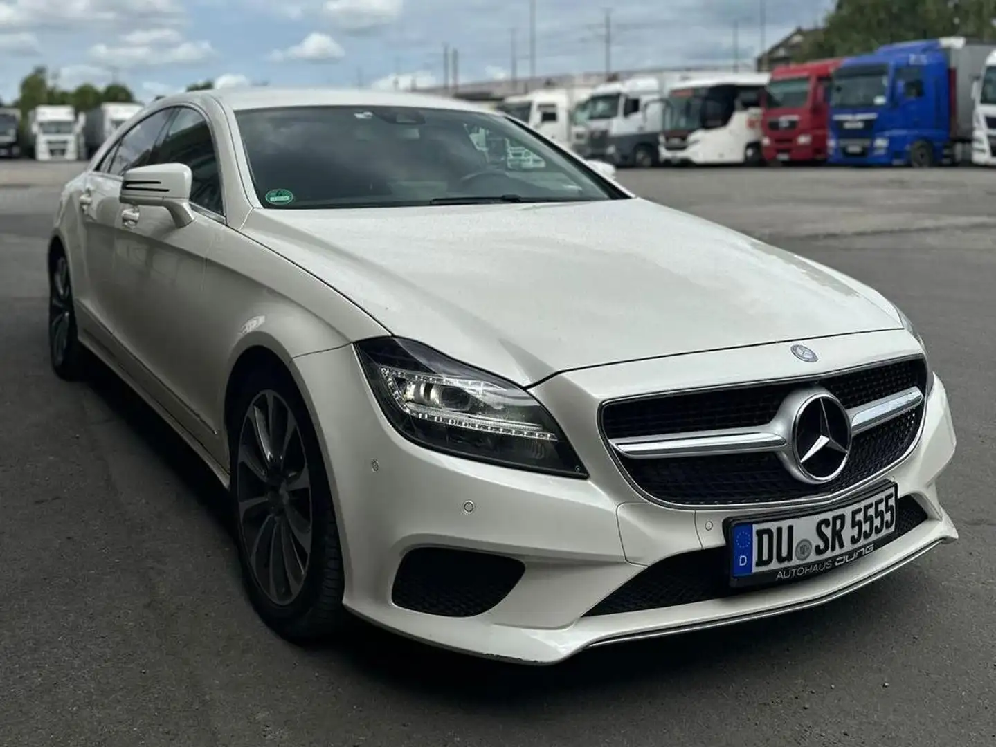Mercedes-Benz CLS 350 CLS 350 (BlueTEC) d 9G-TRONIC Weiß - 1