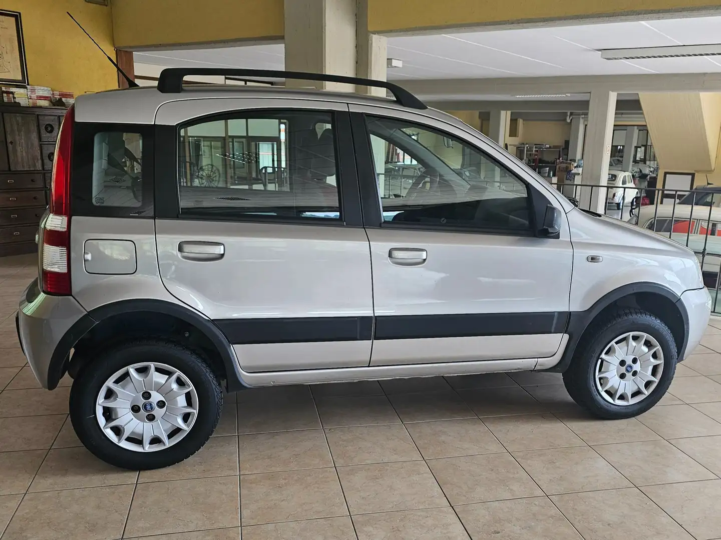 Fiat Panda Panda 1.2 Climbing 4x4 Silber - 2