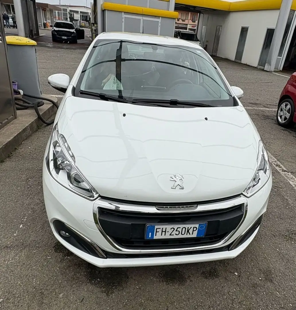 Peugeot 208 5p 1.2 puretech Allure 82cv - 1