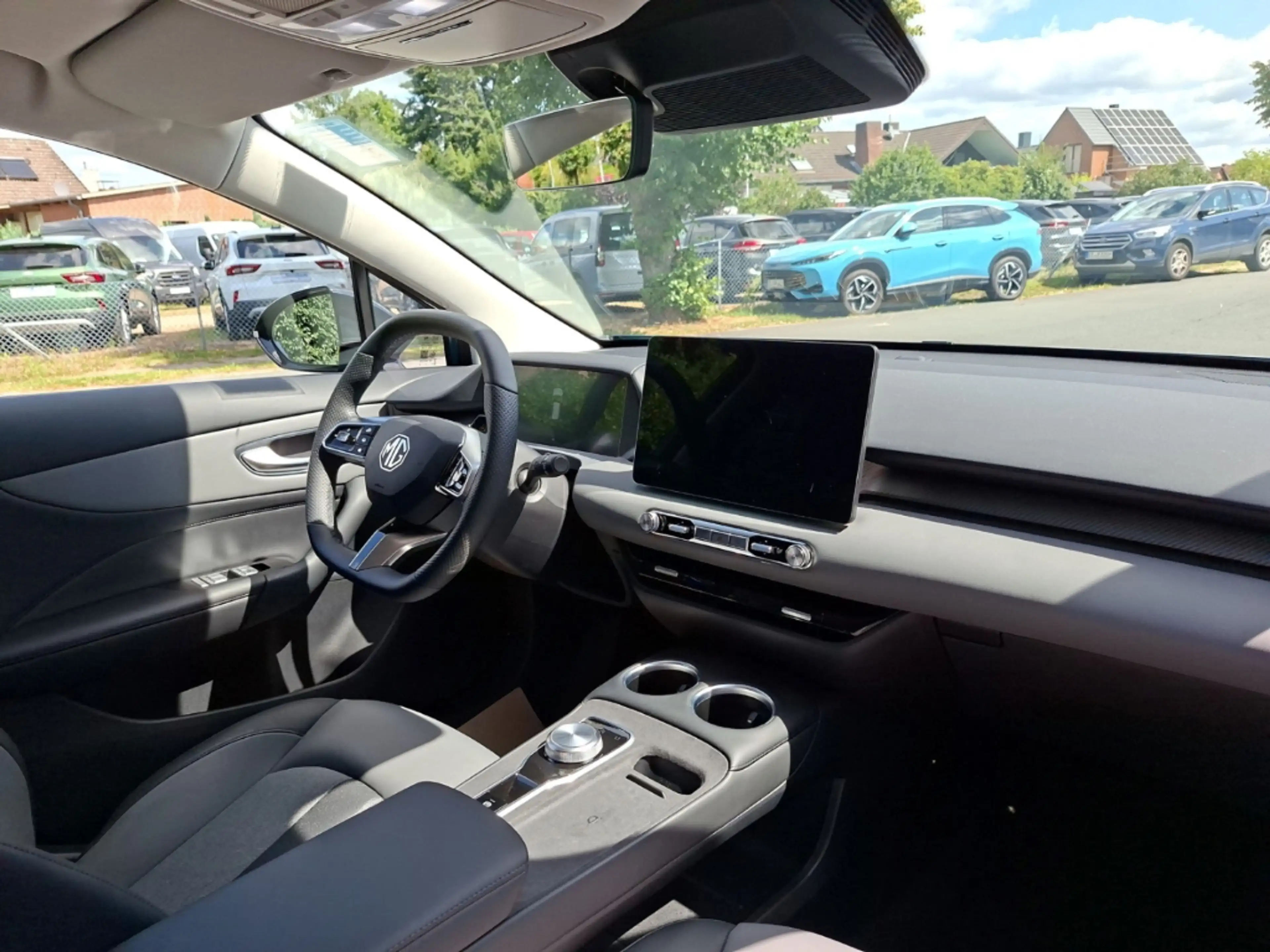 MG MG4 Premium EV 64 kW 360 Kamera LED ACC SHZ LenkradHZ — photo 12