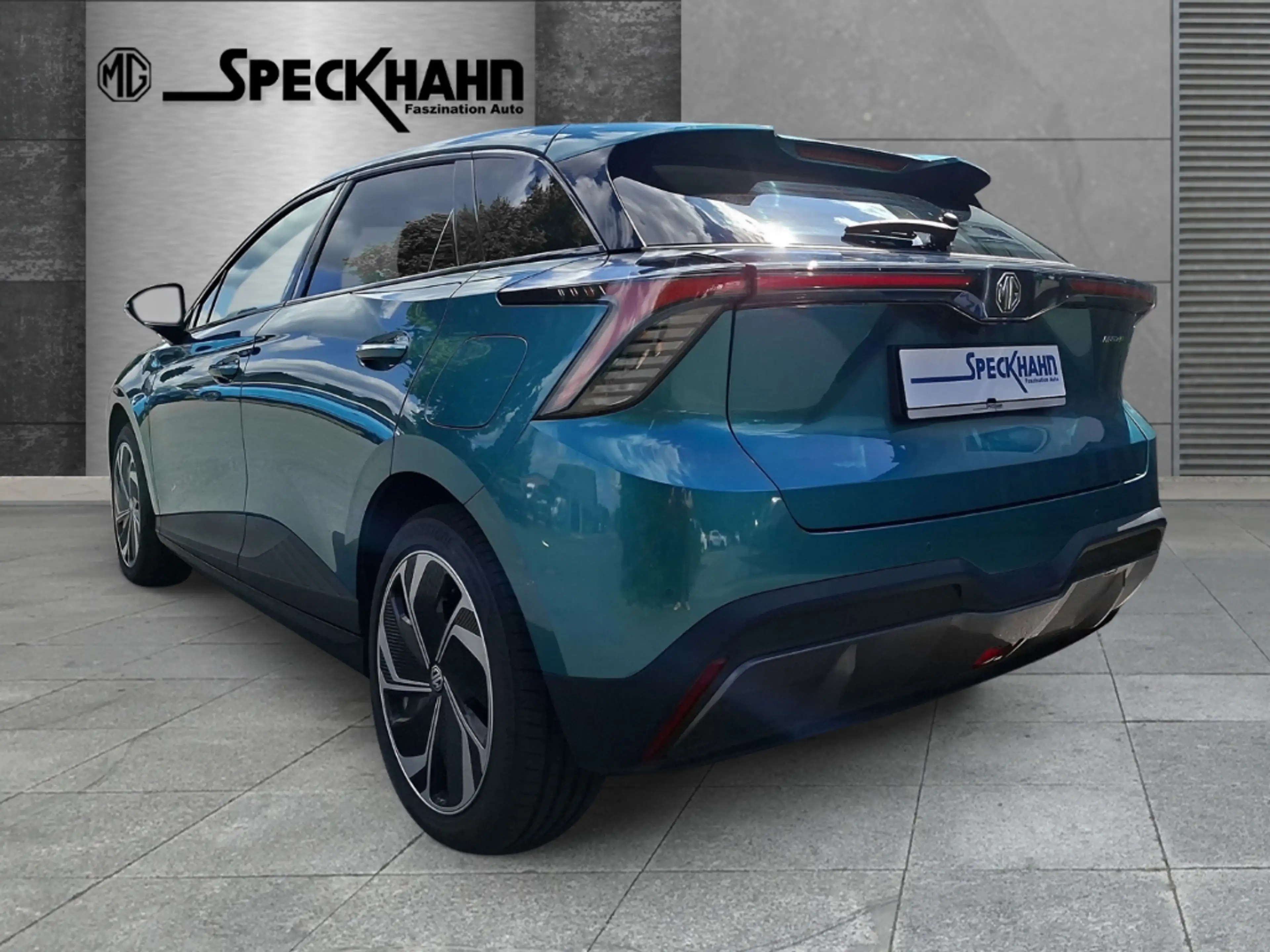 MG MG4 Premium EV 64 kW 360 Kamera LED ACC SHZ LenkradHZ — photo 2