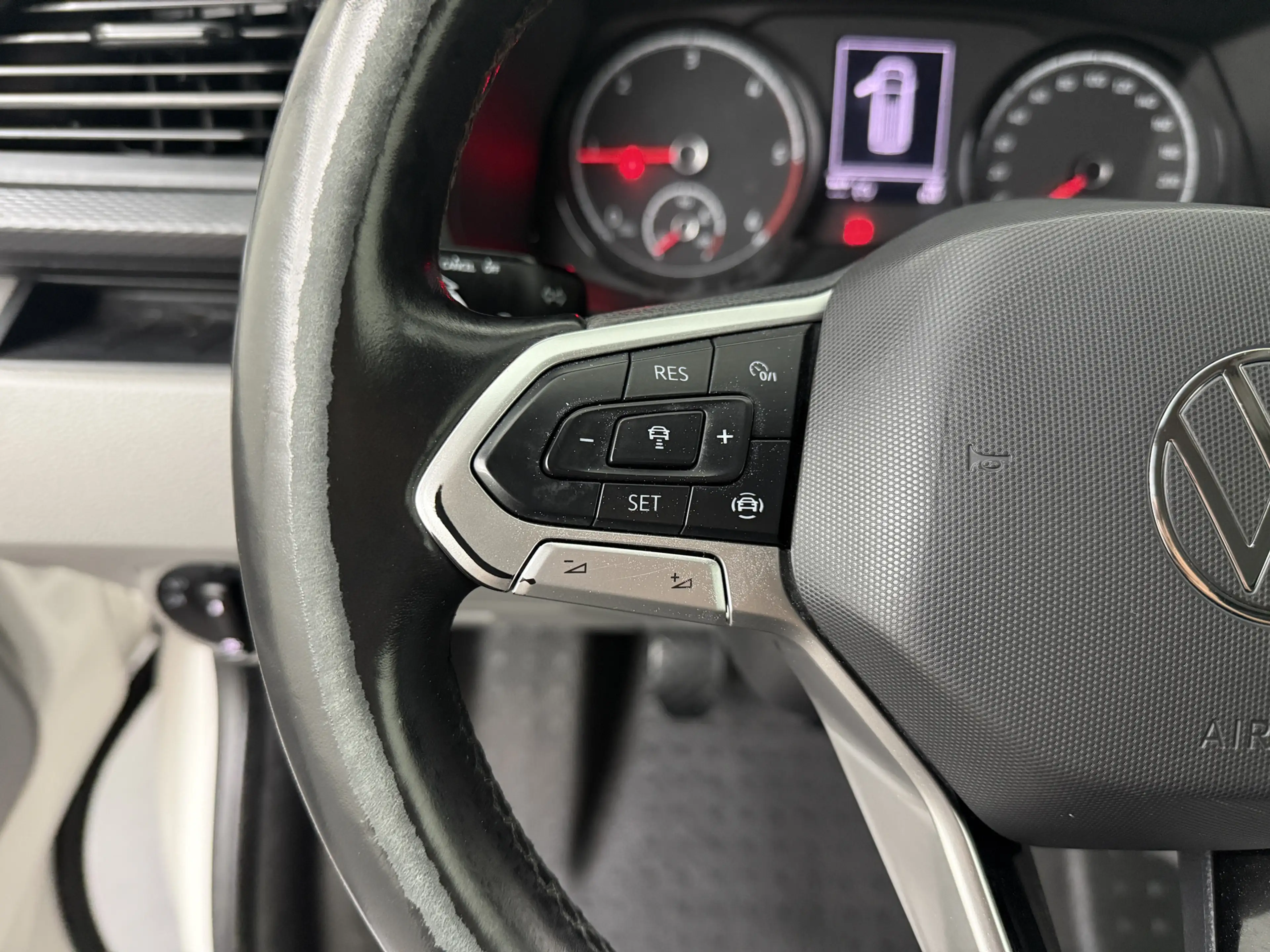 Volkswagen T6.1 Transporter 2.0TDI Lang | Imperiaal | Trekhaak | Multimedia | — photo 15