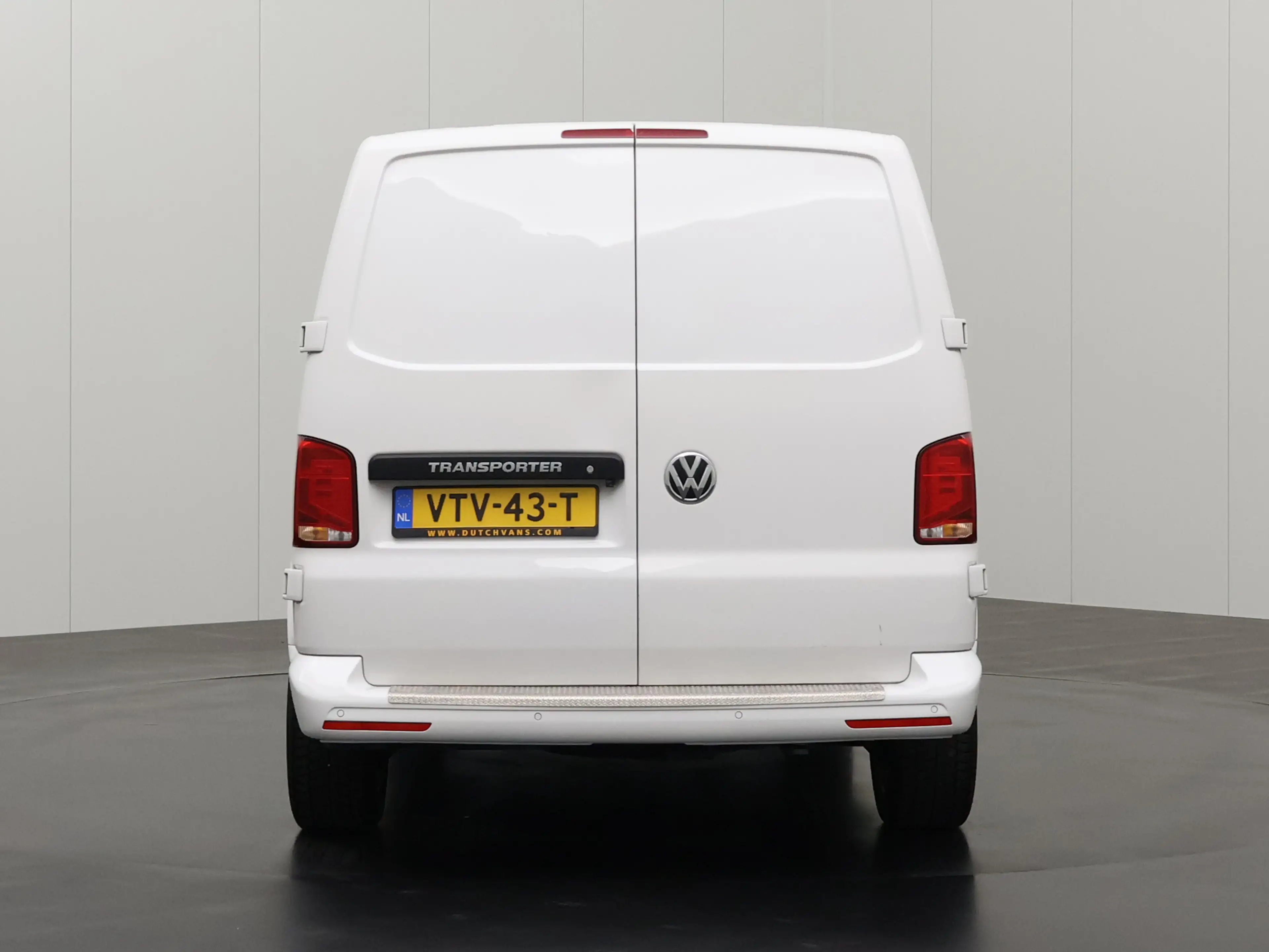 Volkswagen T6.1 Transporter 2.0TDI Lang | Imperiaal | Trekhaak | Multimedia | — photo 11