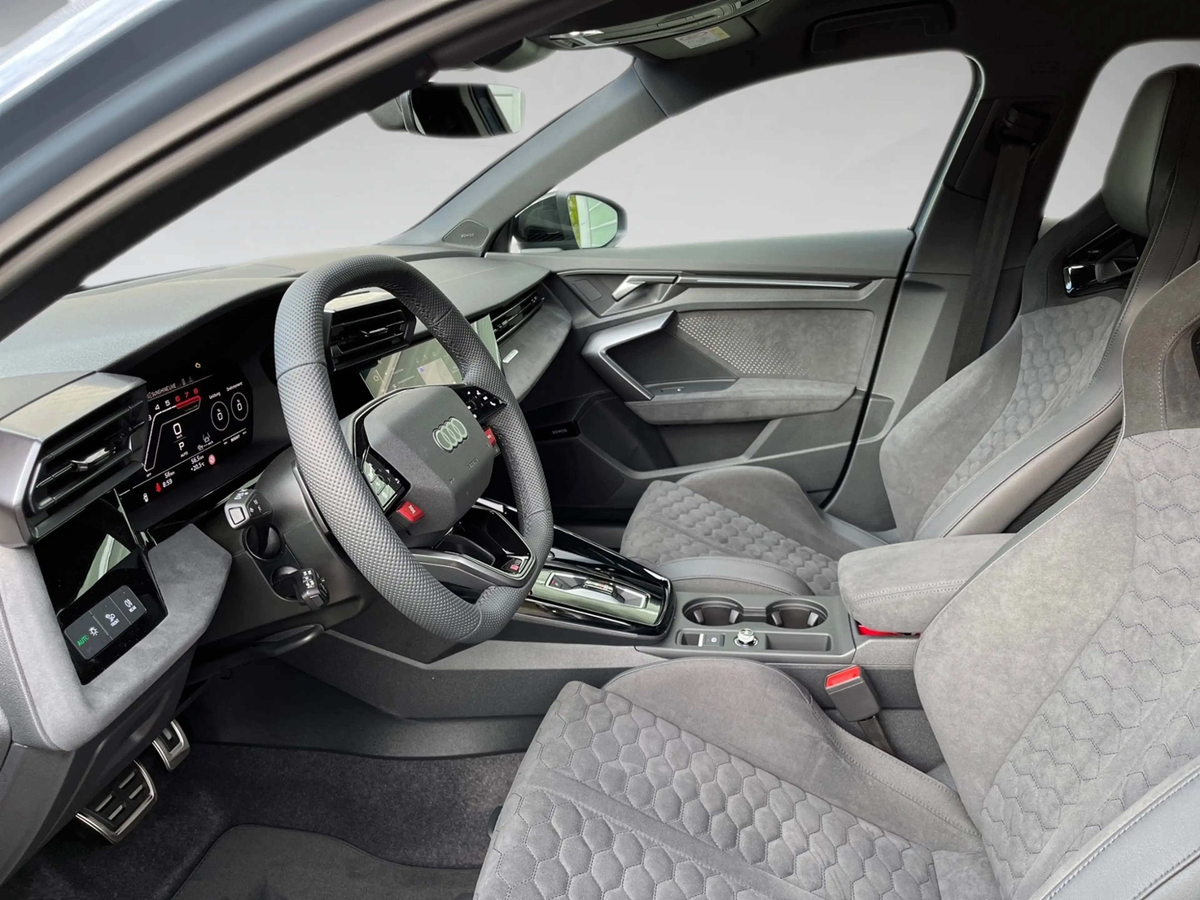 Audi RS3 Limousine 294 kW S tronic KLIMA LED NAVI LEDER AL — photo 11