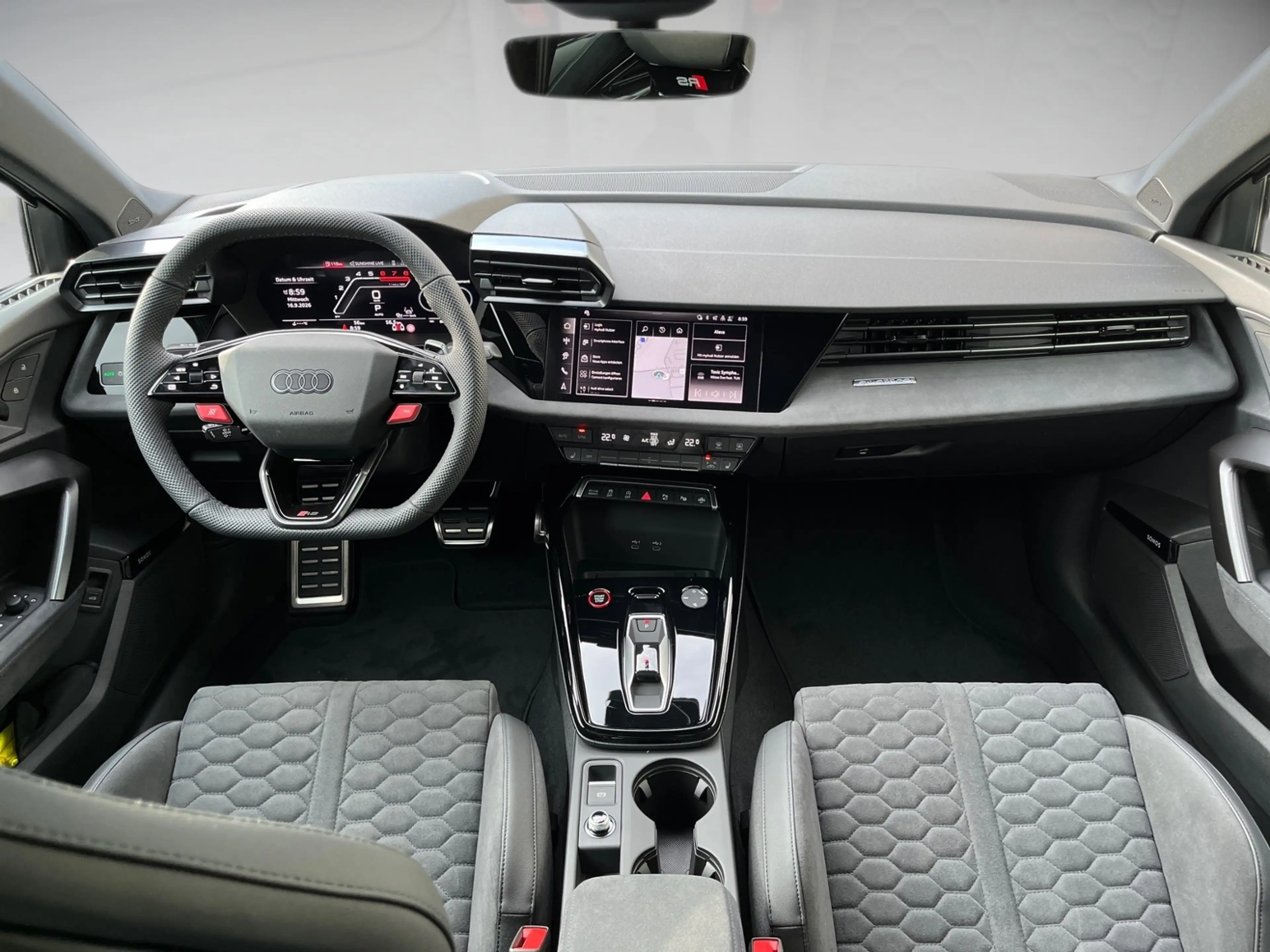 Audi RS3 Limousine 294 kW S tronic KLIMA LED NAVI LEDER AL — photo 14