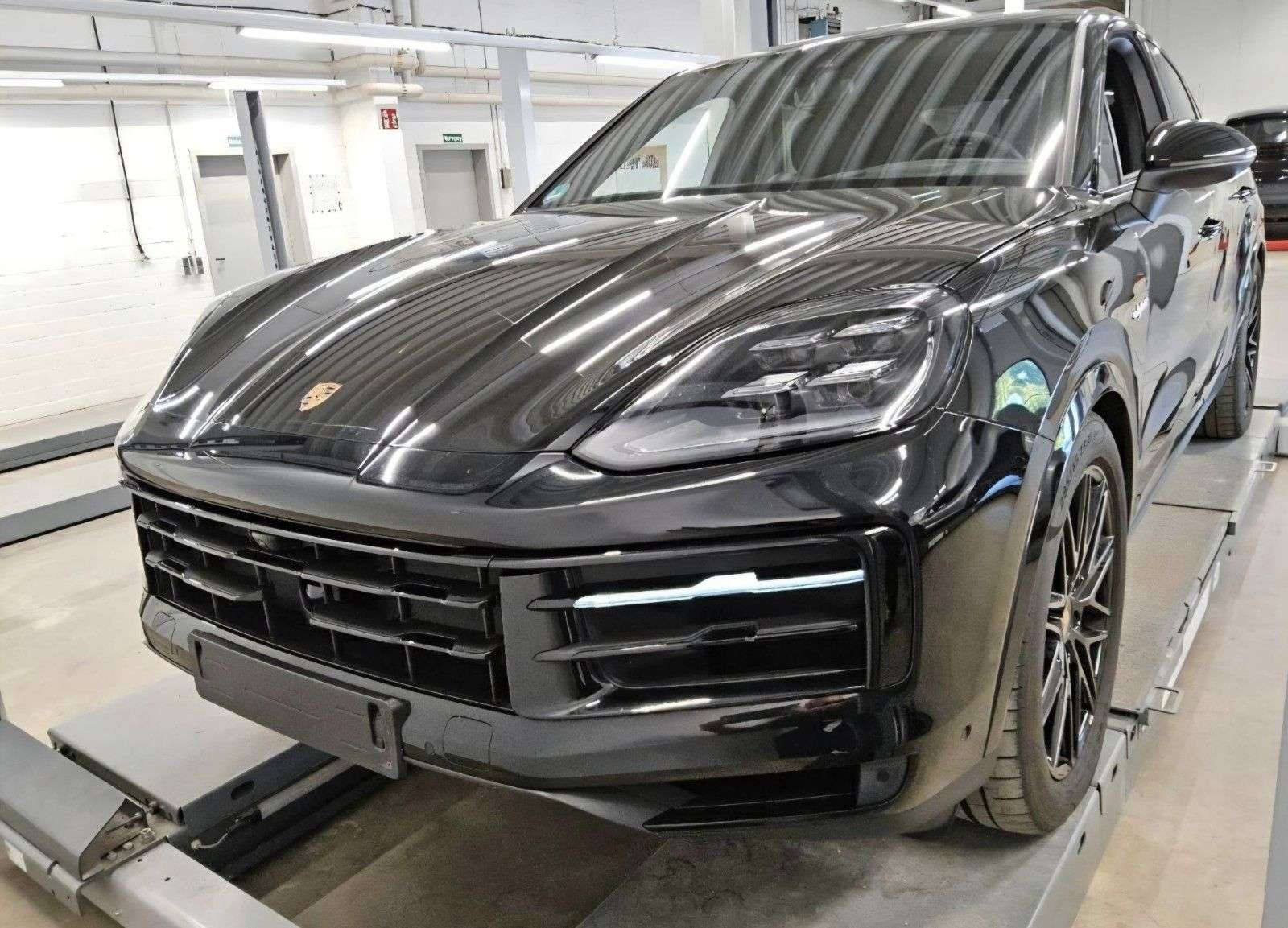 Second hand Porsche Cayenne 