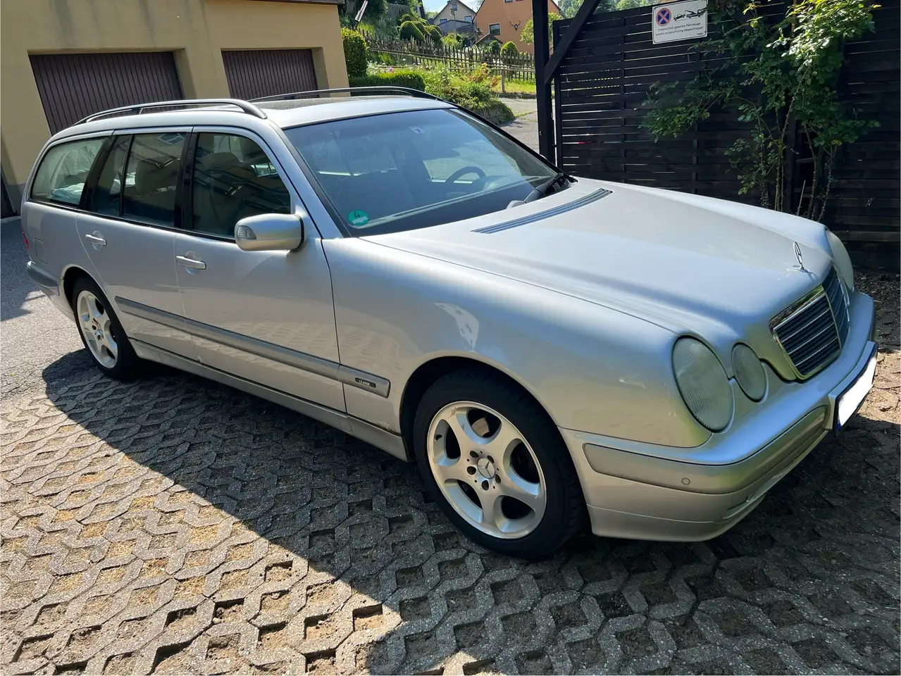 Mercedes-Benz E 220 T CDI Classic, foto 5