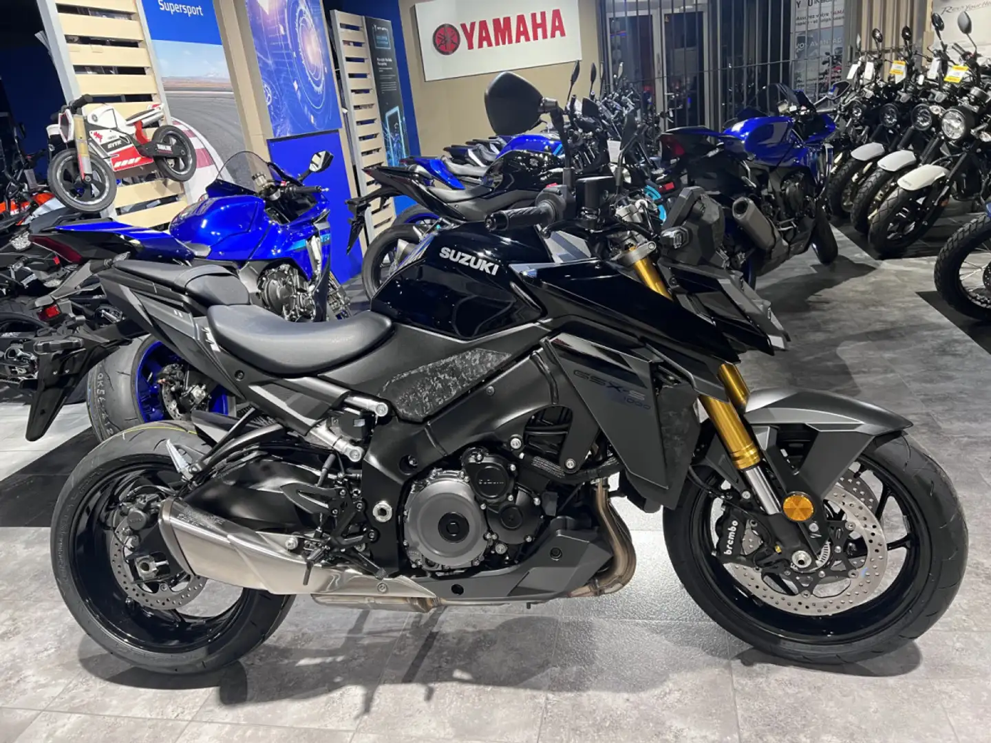 Suzuki GSX-S 1000 Noir - 1