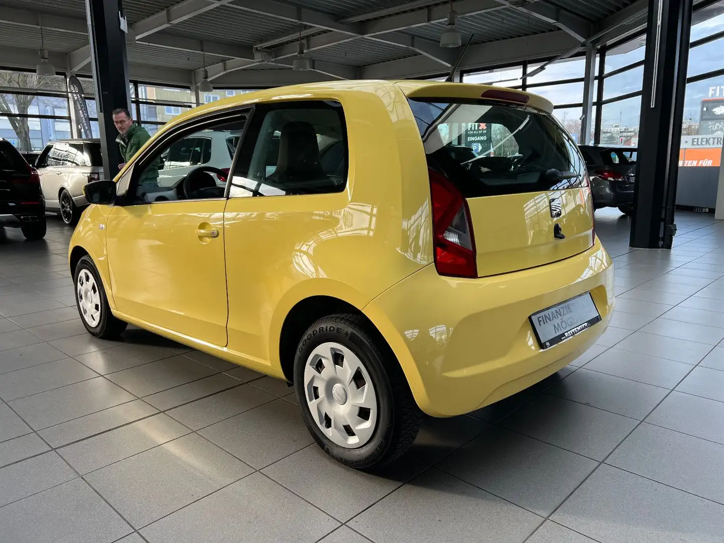 SEAT Mii Style Yellow - 2