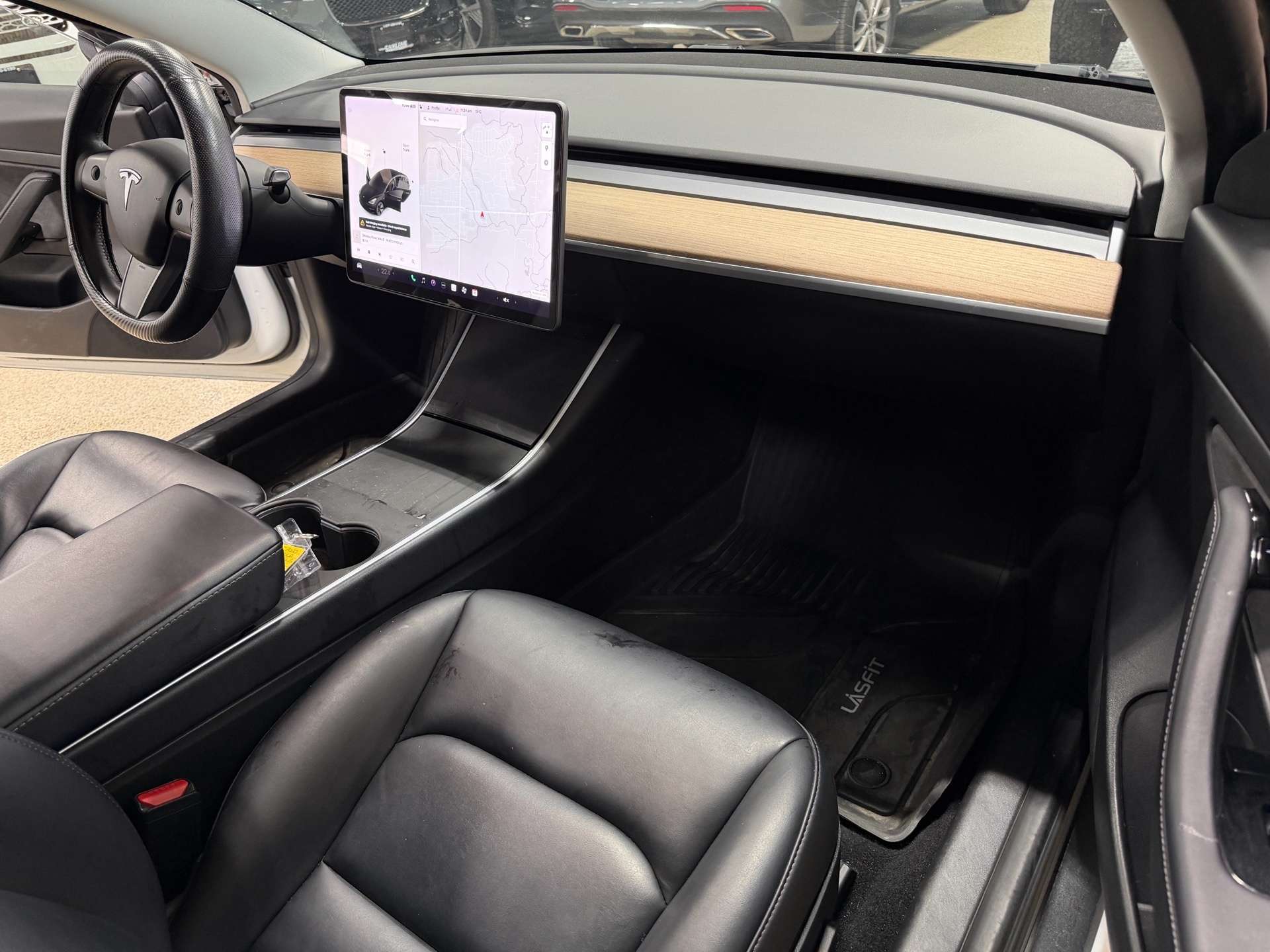 2020 Tesla Model 3 Standard Range Plus RWD - BLUETOOTH - NAVIGATION - thumb 12