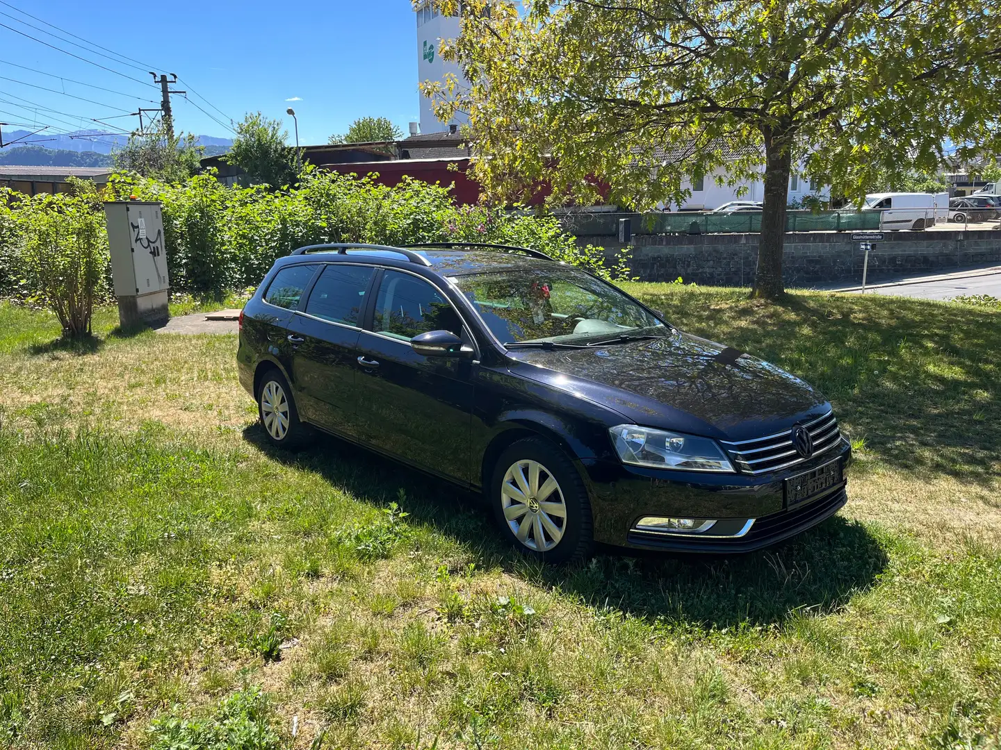 Volkswagen Passat Schwarz - 2