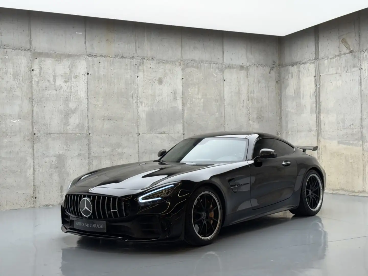Mercedes-Benz AMG GT Coupé R Noir - 1