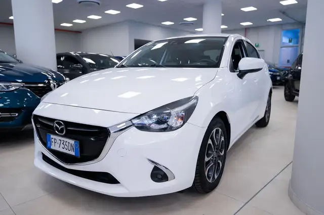 Mazda 2 2 1.5d Exceed 105cv my17
