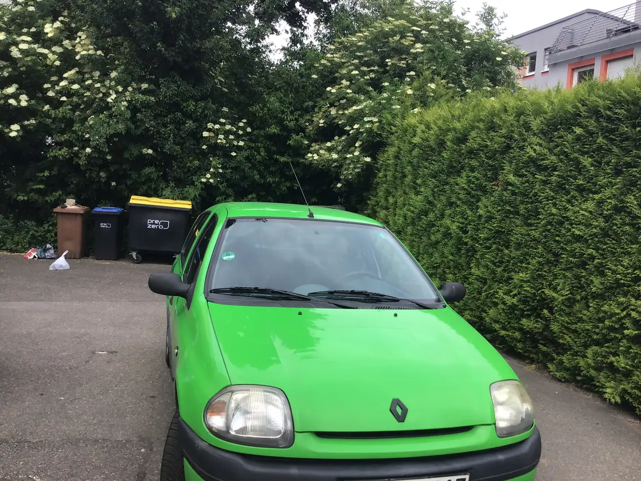 Renault Clio 1.2 ECON, foto 1