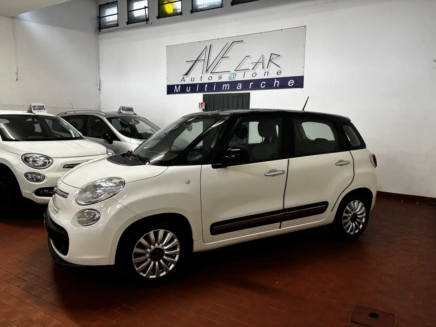 Fiat 500L 1.4 Lounge 95cv 1 PROPRIETARIO OK NEOPATENTATI Blanc - 2