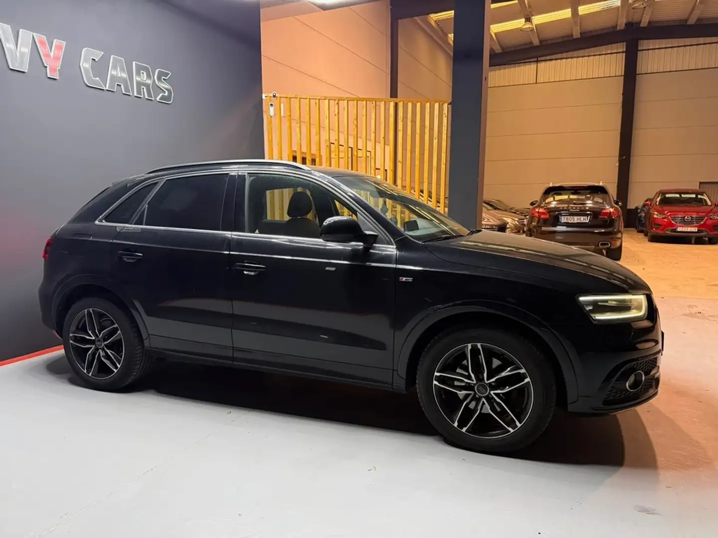 Audi Q3 2.0TDI Ambiente quattro S-Tronic 177 Noir - 2