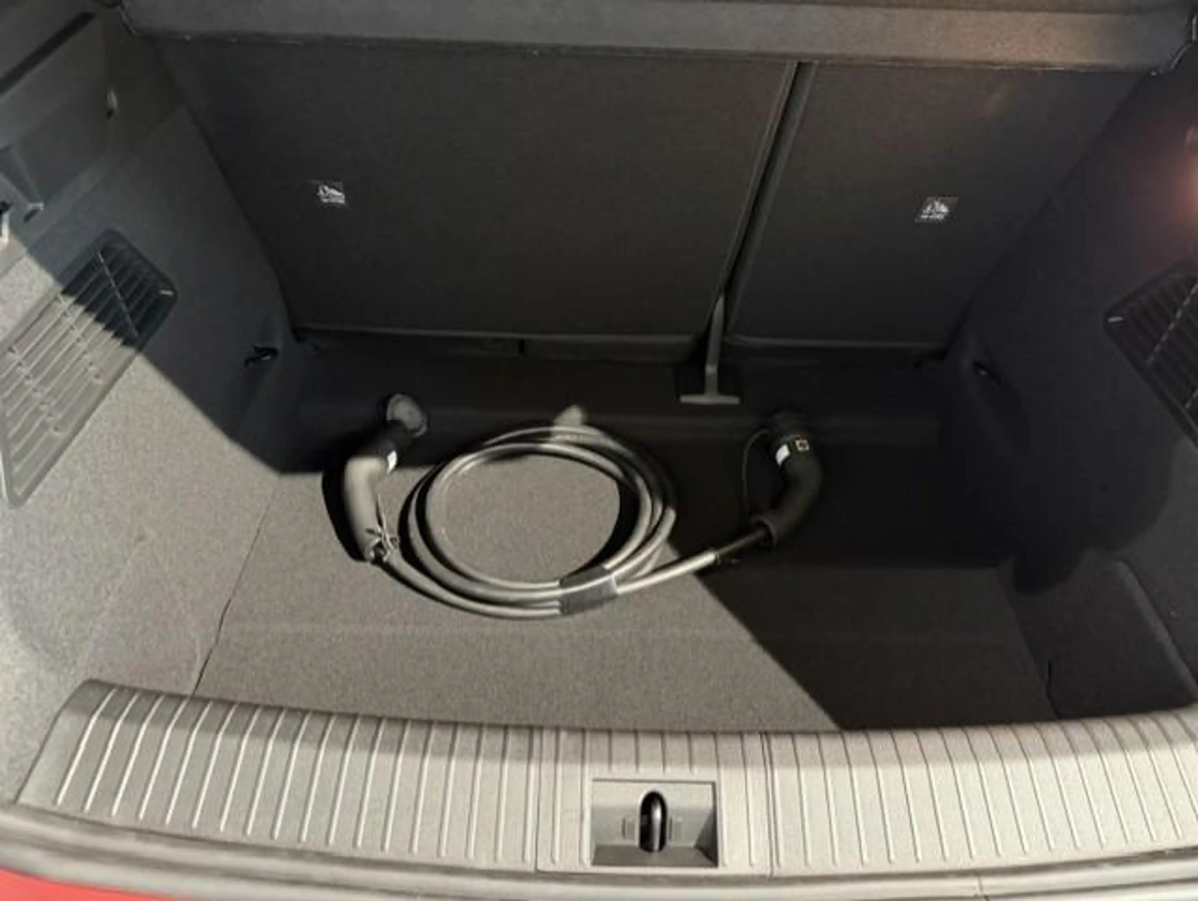 Renault Megane E-Tech EV60 R220 Comfort Range Techno — photo 14