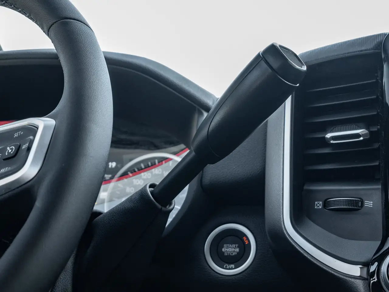 RAM 2500 снимка RAM 2500
