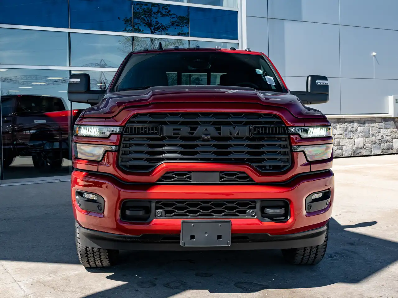 RAM 2500 снимка RAM 2500
