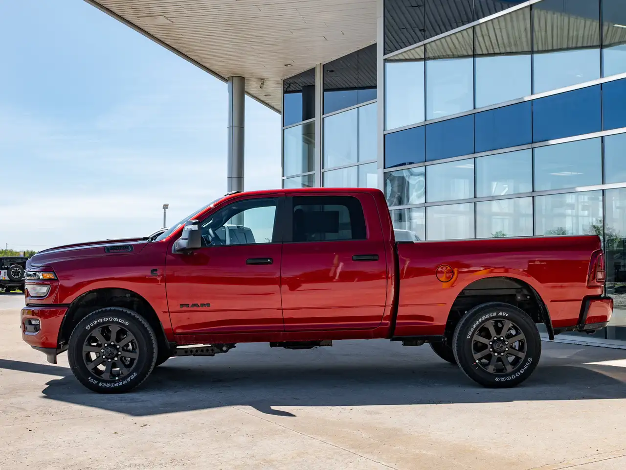 RAM 2500 снимка RAM 2500