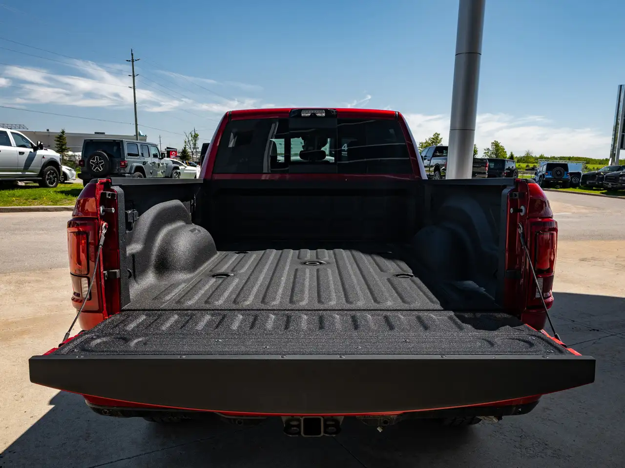 RAM 2500 снимка RAM 2500
