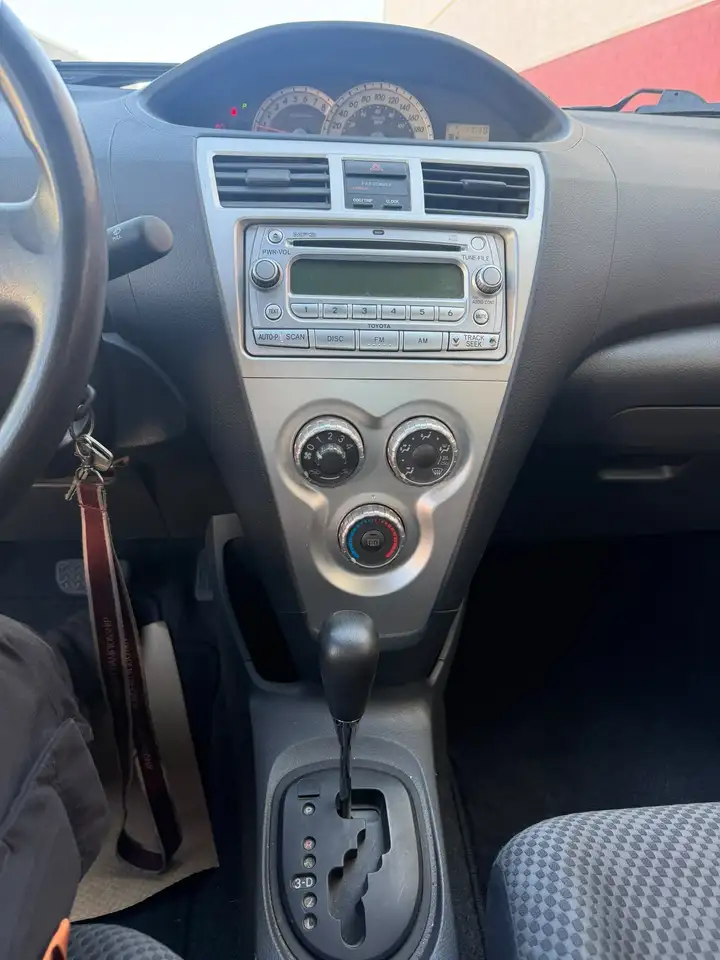 a Yaris снимка a Yaris