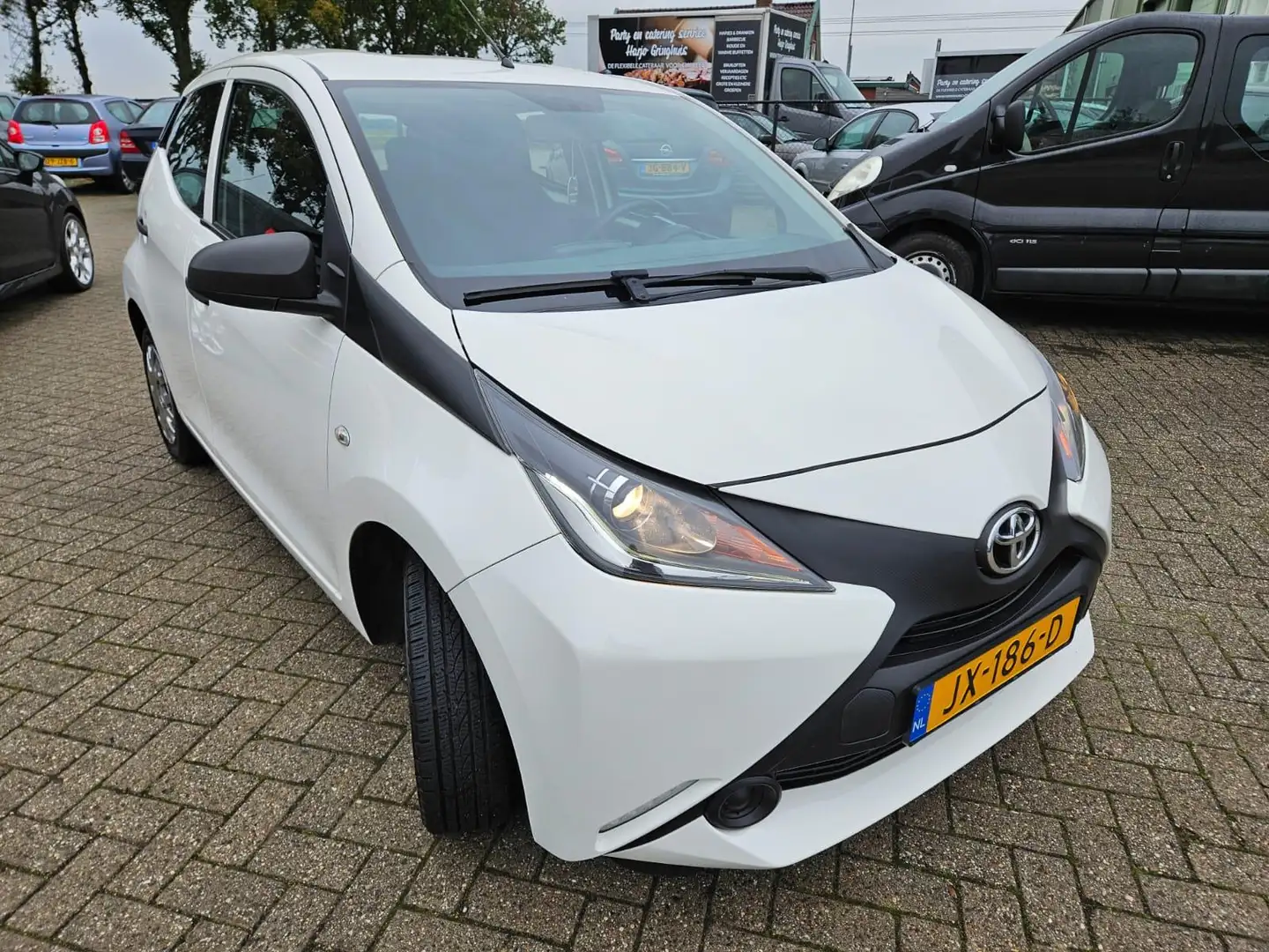 Toyota Aygo 1.0 VVT-i x-now 5 Drs 2016. Airco/Elektrische rame Wit - 2