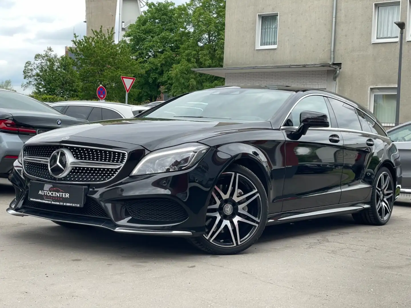 Mercedes-Benz CLS 350 *AMG-LINE PLUS*LED*KAMERA* Schwarz - 1