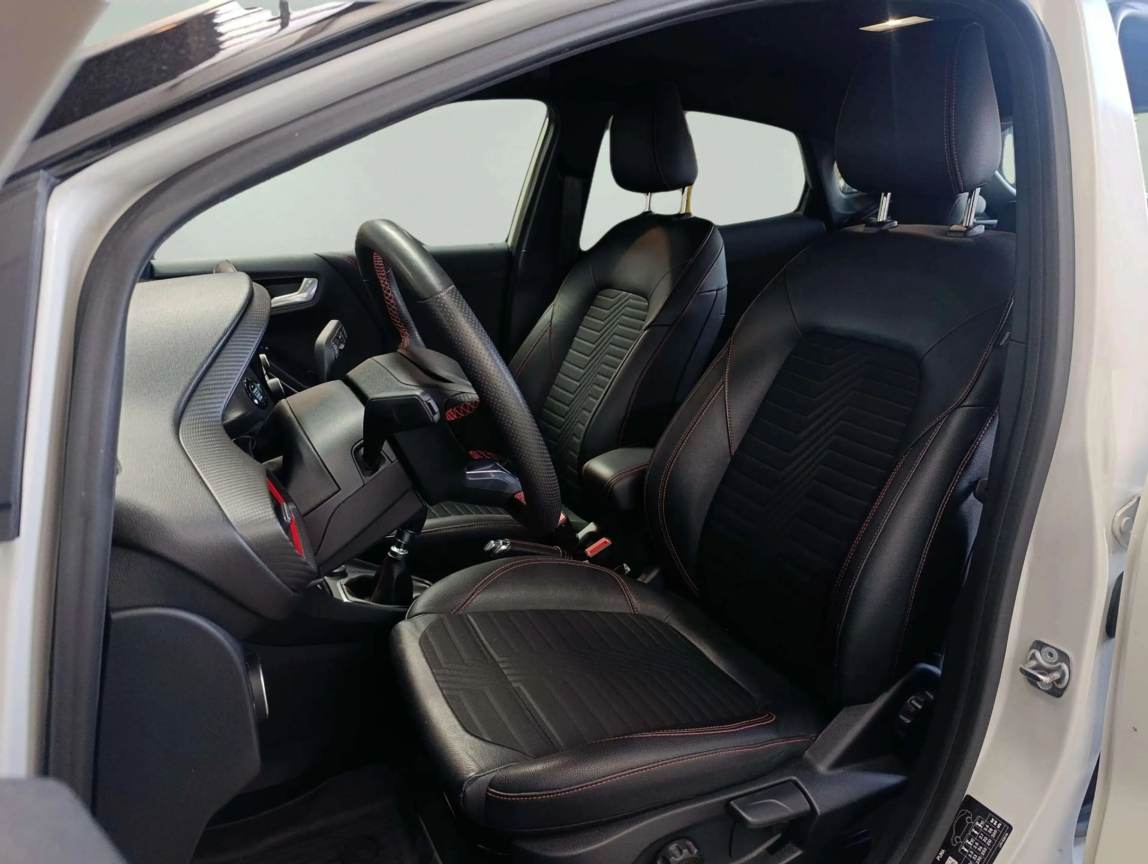 Ford Puma 1.0 EcoBoost mHEV ST-Line * Garantie * Carplay * Clim auto * — photo 12