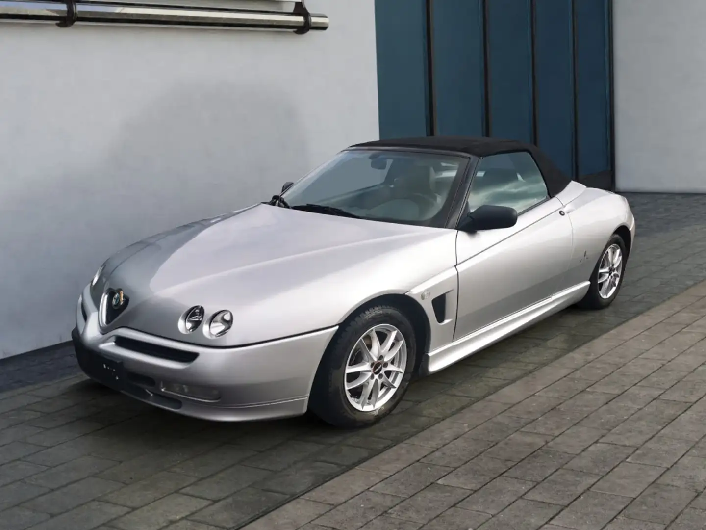 Alfa Romeo Spider 2.0 16V T.Spark Edizione Elegante*Leder* Klima Plateado - 1