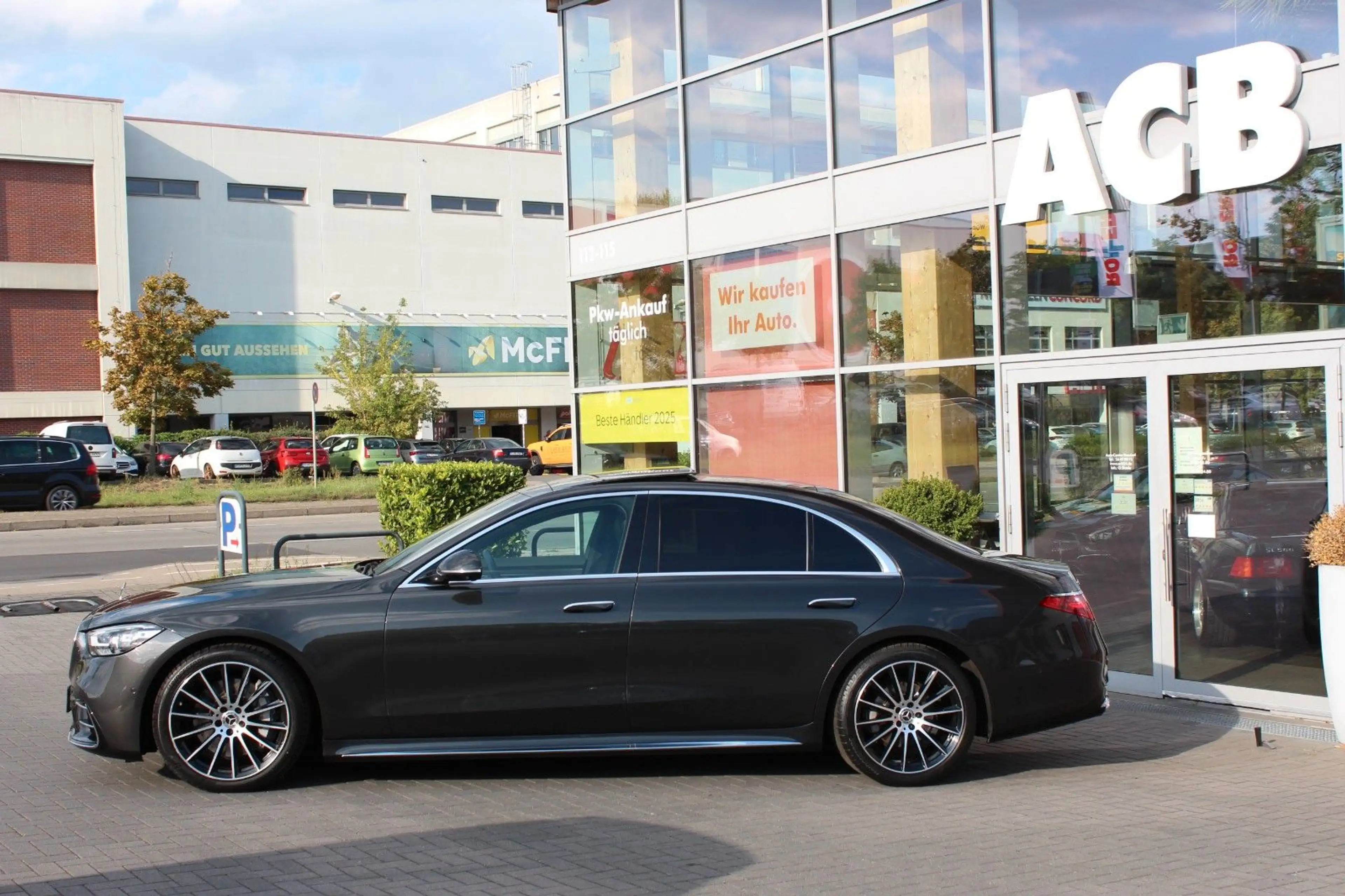 Mercedes-Benz S 400 d 4-M L Pano Burm. 3D Digital Light HuD — photo 3