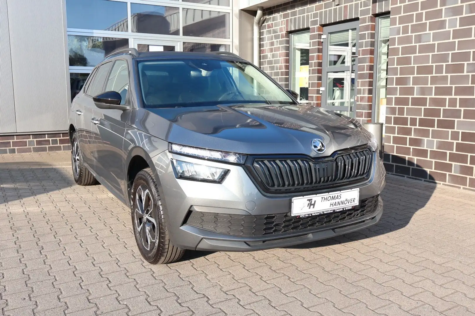 Skoda Kamiq Ambition AHK/ACC/Automatik Grau - 1