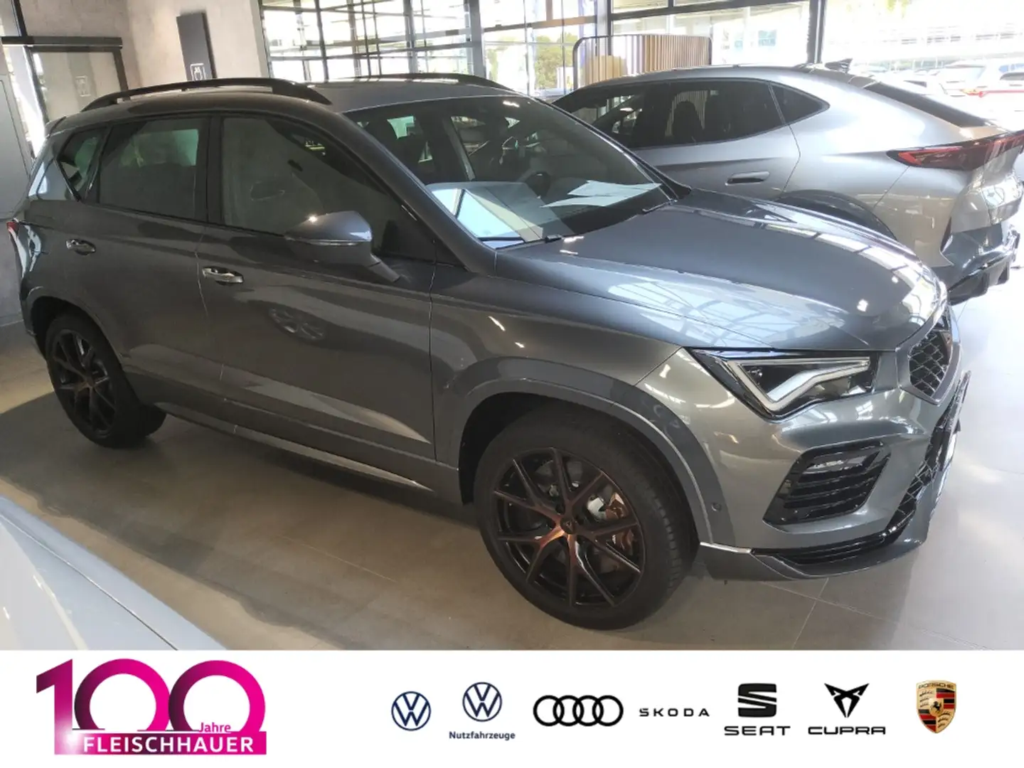 CUPRA Ateca 2.0 4x4 DSG+KAMERA+NAVI+BEATS AUDIO+AHK Šedá - 2