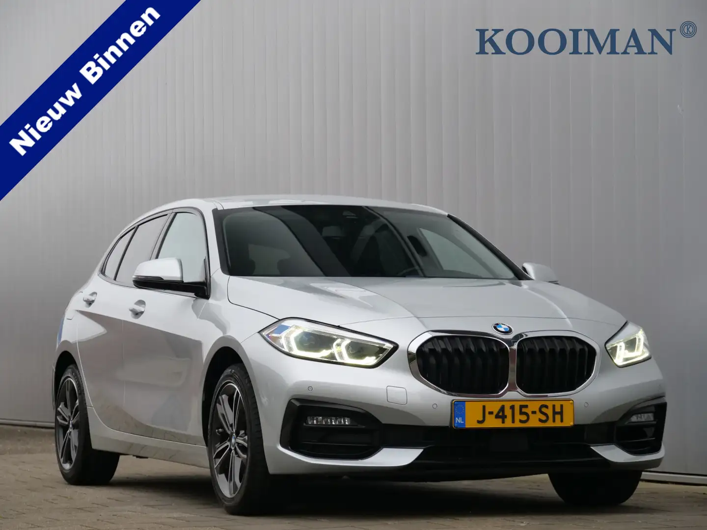 BMW 118 1-serie 118i Executive Edition 141 Pk Automaat Nav Grijs - 1