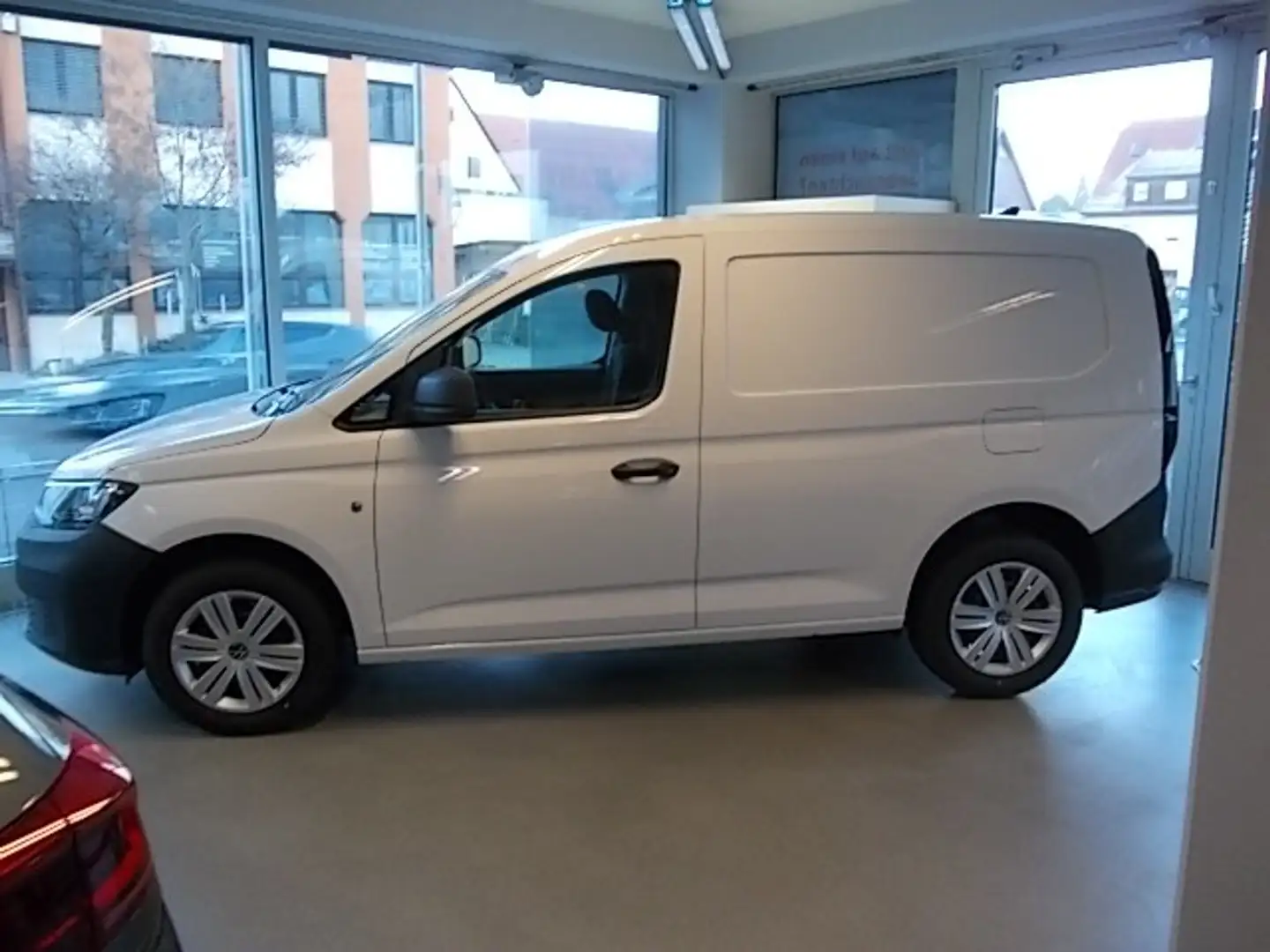 Volkswagen Caddy Cargo Kasten 1.5 TSI, 84kw(114PS), 6Gang Klima Weiß - 2
