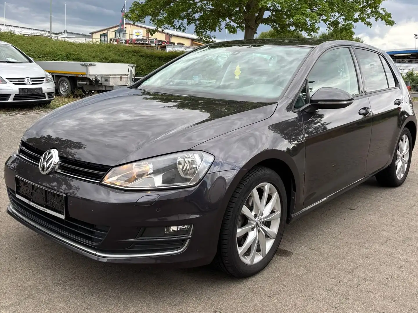 Volkswagen Golf Lounge BMT/AMBIENTE/KEYLESS/KAMERA/SITZHEIZUNG Gris - 1
