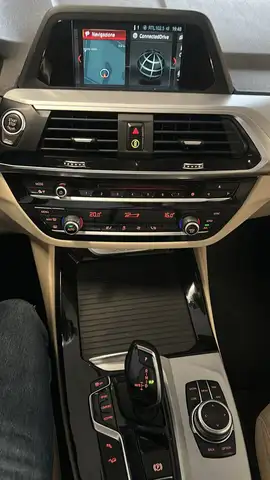 BMW X3 view 15