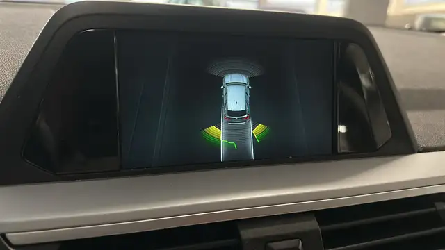 BMW X3 view 19