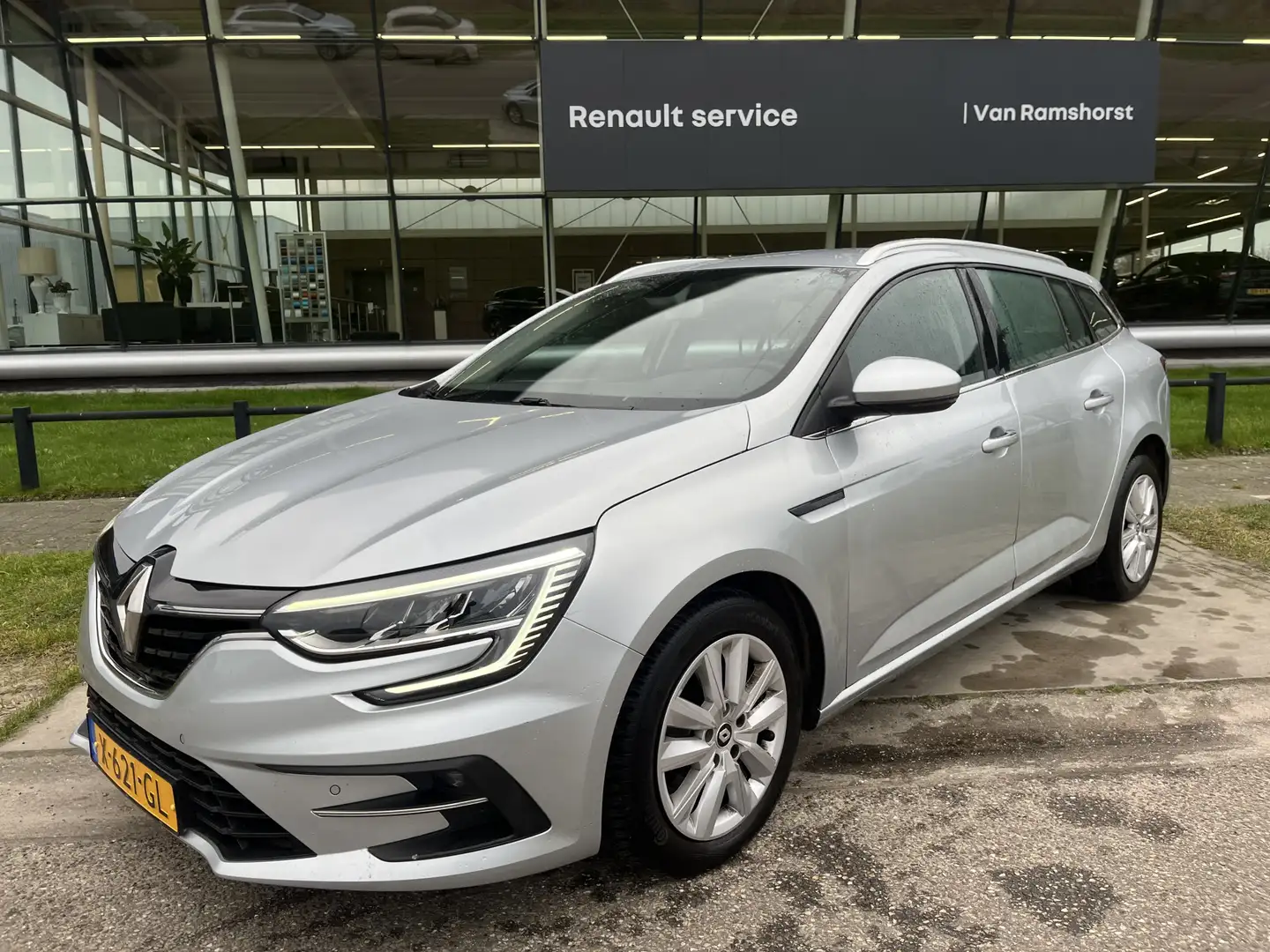Renault Megane Estate 1.3 TCe 140 PK Equilibre / AppleCarplay - A Grijs - 1