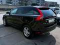 Volvo XC60 D3 Momentum Geartronic Zwart - thumbnail 4