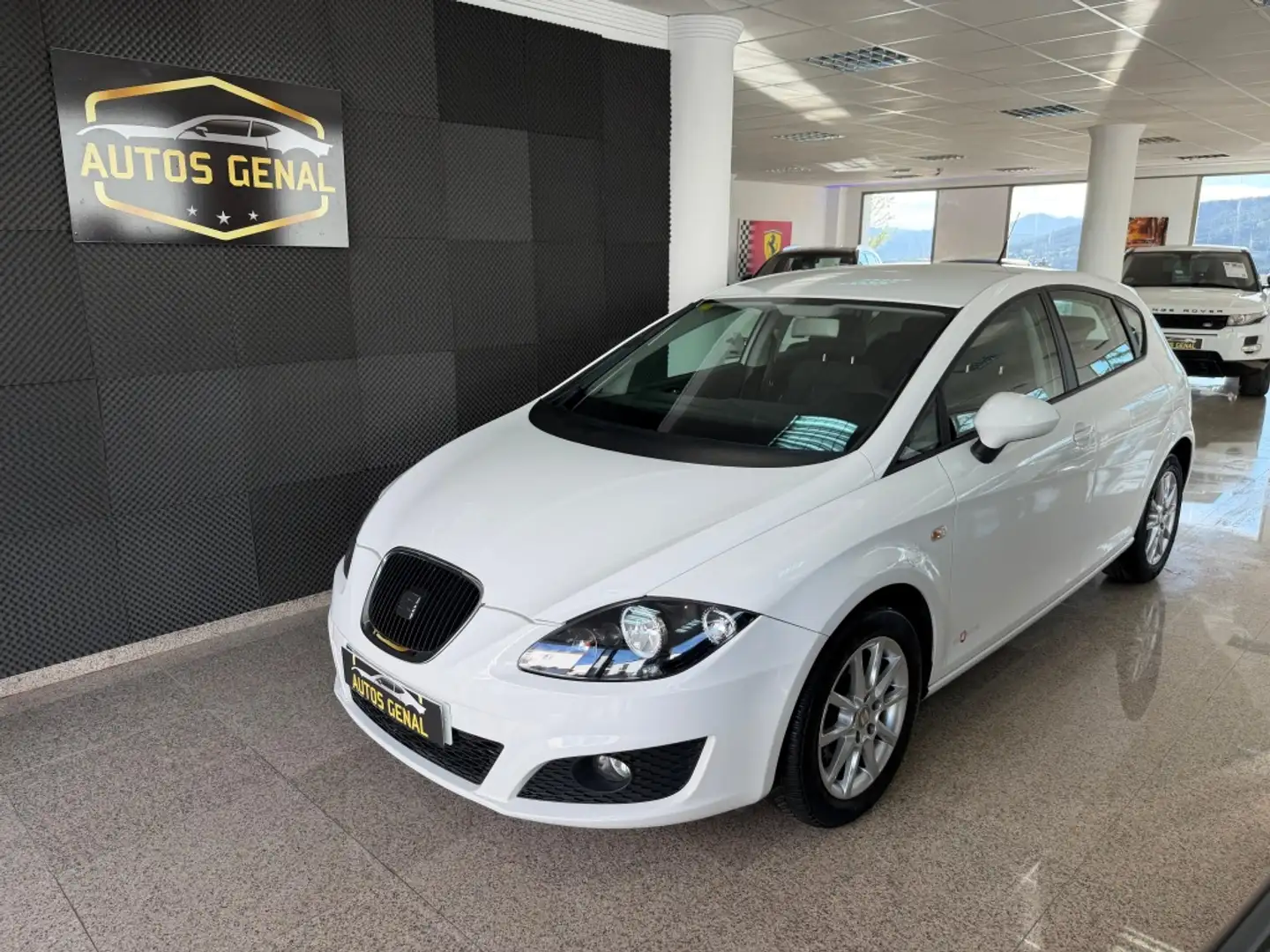 SEAT Leon 1.6TDI CR Style E-eco. S&S Blanco - 1