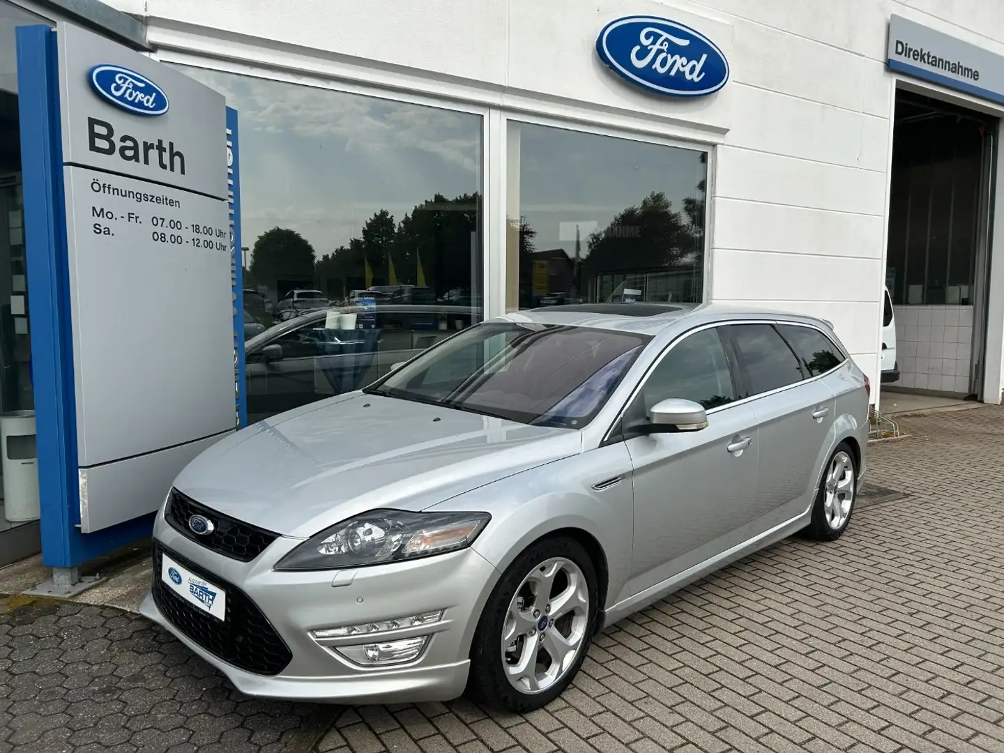 Ford Mondeo 2.0 TDCi Turnier Titanium S (09.2010- ) Silber - 2