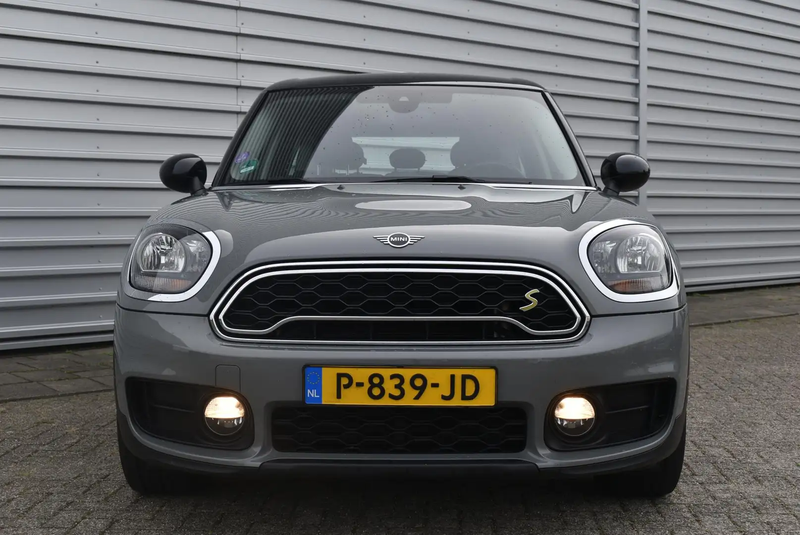 MINI Cooper S Countryman Mini 2.0 E ALL4 Pepper | Plug-in Hybrid | Navigati Gris - 2