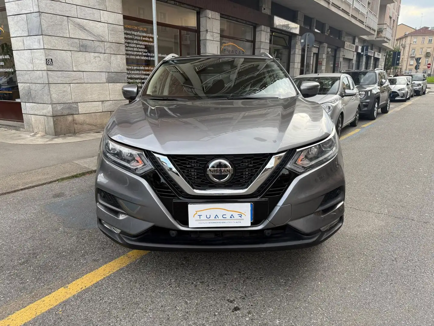 Nissan Qashqai Acenta Premium 1.3 DIG-T Сірий - 2