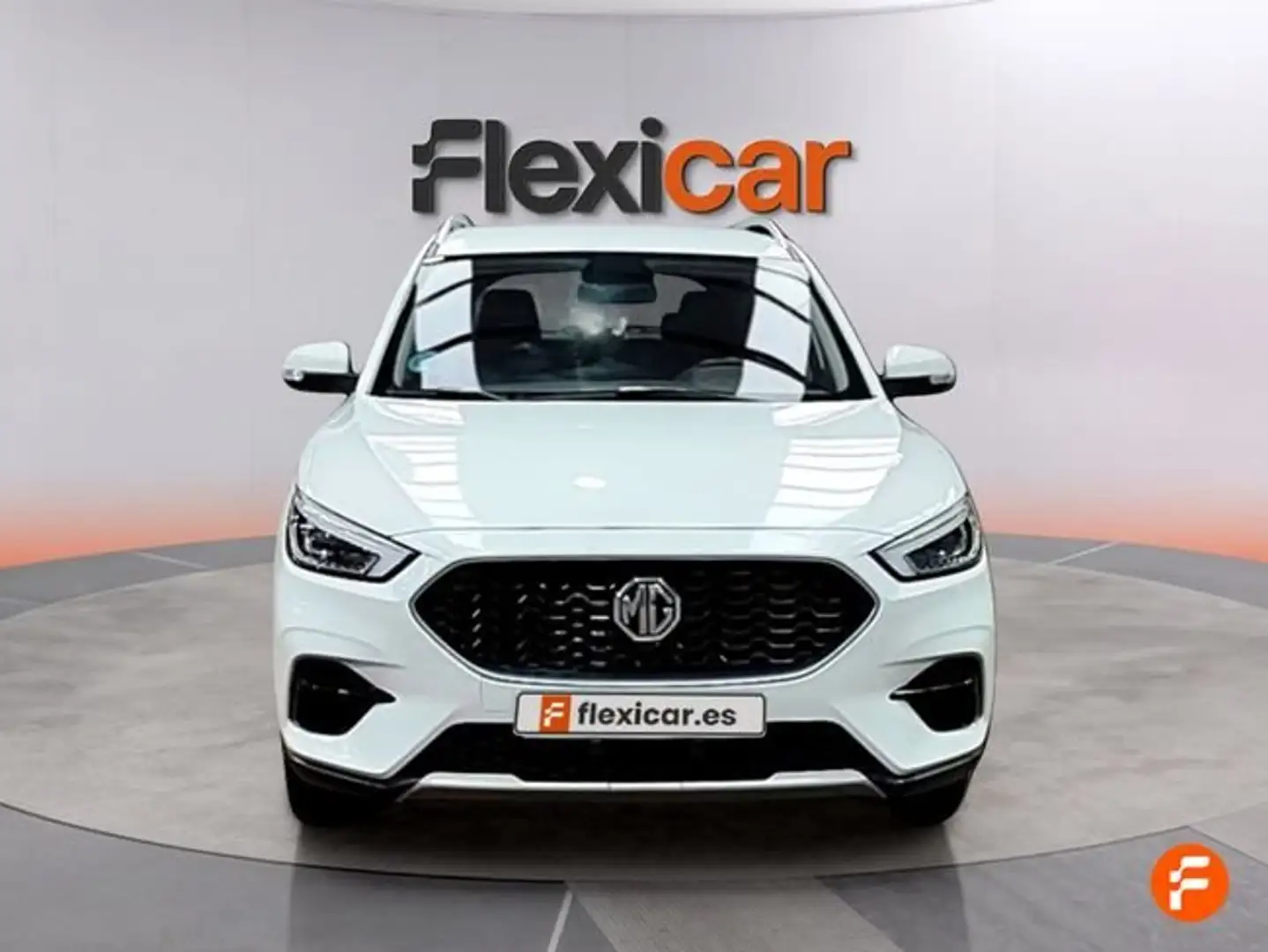 MG ZS 1.5 Comfort Blanco - 2