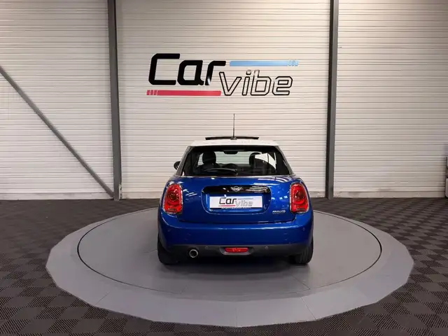 Mini Hatch view 5